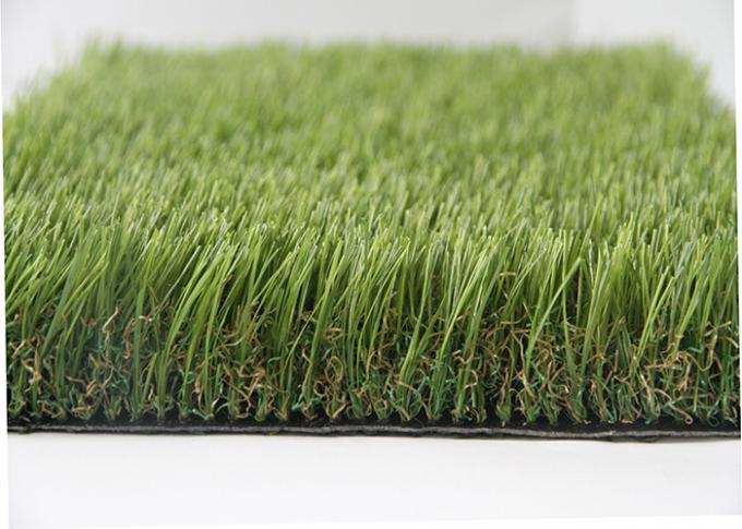 녹색 조경 인공적인 잔디 좋은 서 있는 고밀도 및 비용 효과 0