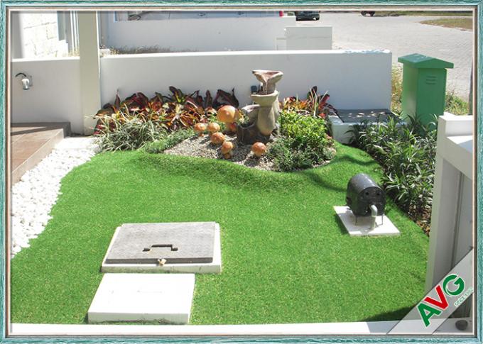 옥외 조경/정원을 위한 충만 표면 에메랄드 녹색 인공적인 잔디 뗏장 0