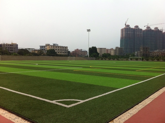중국 녹색 축구 운동장 합성 잔디, 외부를 위한 운동장 가짜 잔디 협력 업체