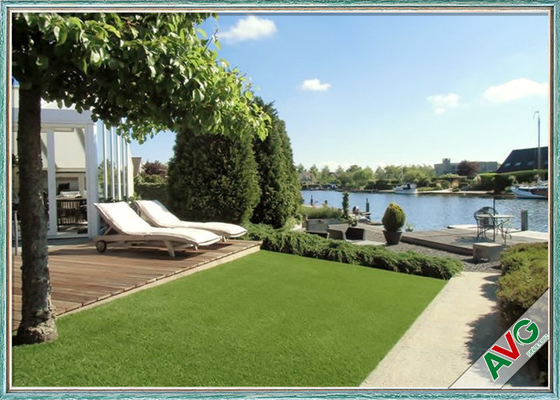중국 호텔 조경을 위한 상업적인 도시 옥외 인공적인 잔디는 물을 저장합니다 협력 업체
