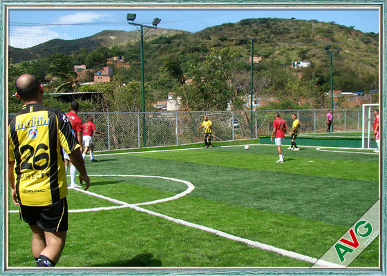 중국 반대로 고밀도 Futsal 뗏장 축구 인공적인 잔디 UV 저항 PE 40mm 고도 - 미끄러짐 협력 업체